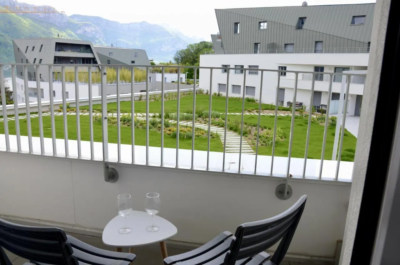 View Point Lake And Mountains Annecy